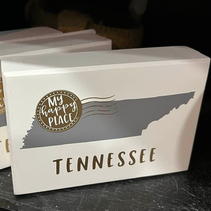 Decorative Tennessee Shelf Sitter